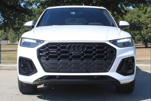 2024 Audi Q5 45 S line Premium Plus