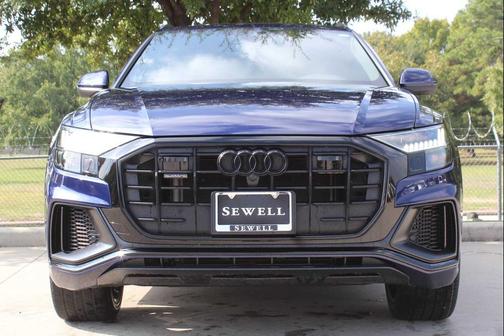2023 Audi Q8 55 Premium Plus