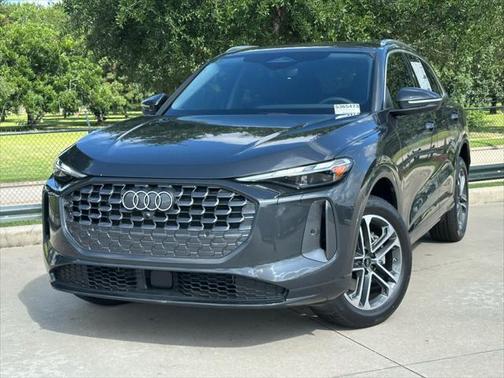 2025 Audi Q5 Premium