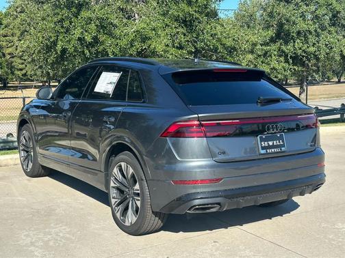 2026 Audi Q8 55 Premium Plus