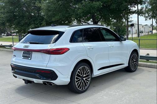 Glacier White Metallic 2026 Audi SQ5 3.0T Premium Plus