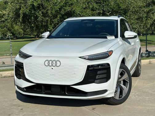 2025 Audi Q6 e-tron Premium Plus quattro