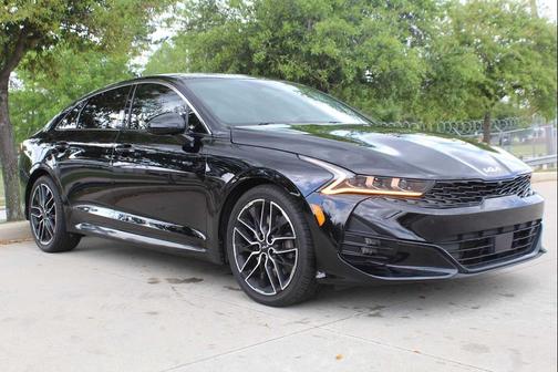 Ebony Black 2023 Kia K5 GT