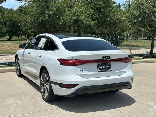 2025 Audi A6 e-tron Premium Plus