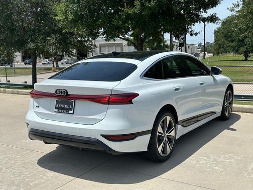 2025 Audi A6 e-tron Premium Plus