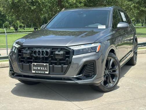 2025 Audi Q7 55 Prestige