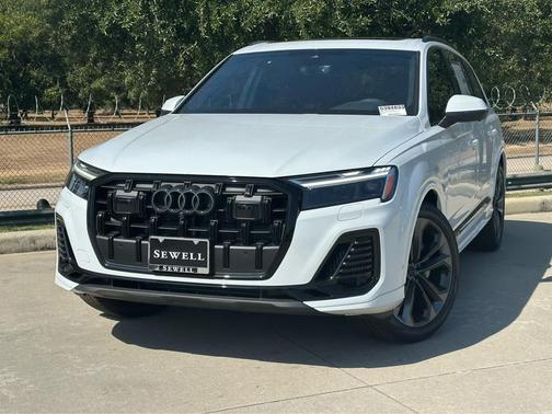 2026 Audi Q7 55 Premium Plus