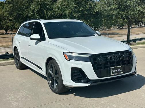 2026 Audi Q7 55 Premium Plus