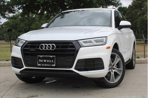2020 Audi Q5 45 Premium Plus