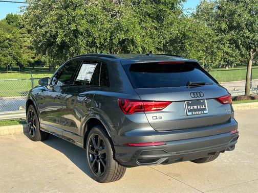 2025 Audi Q3 45 S line Premium Plus
