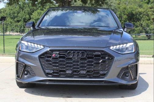 2023 Audi S4 Premium Plus TFSI quattro Tiptronic