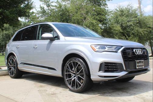 2022 Audi Q7 55 Prestige