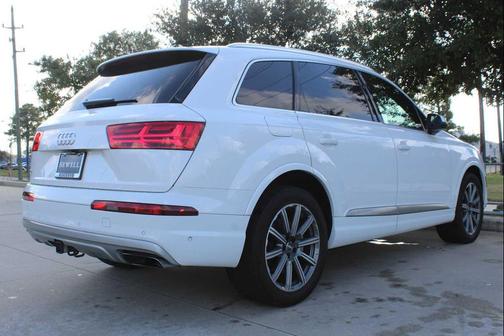 2019 Audi Q7 55 Prestige