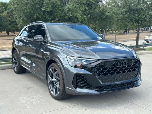 2026 Audi RS Q8 4.0T