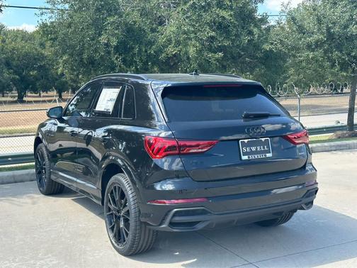 2025 Audi Q3 45 S line Premium Plus