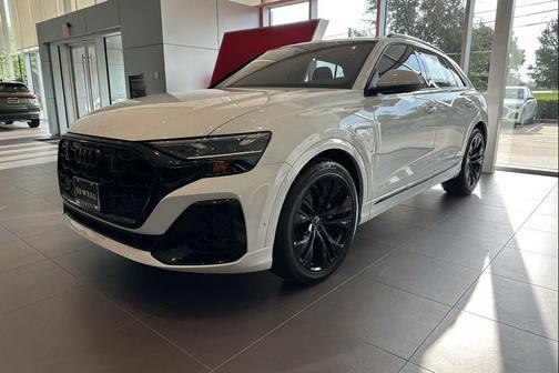 Glacier White Metallic 2026 Audi Q8 55 Premium Plus