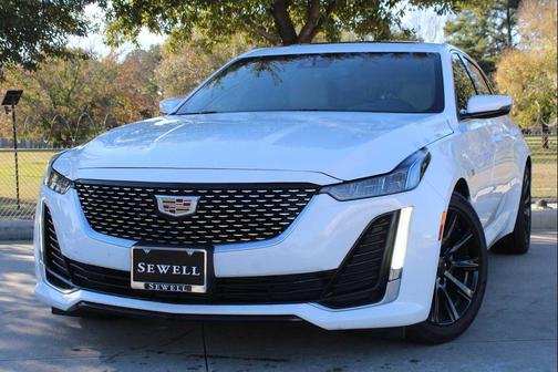 2023 Cadillac CT5 Luxury