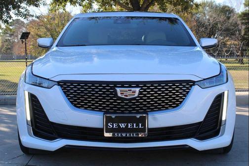 2023 Cadillac CT5 Luxury