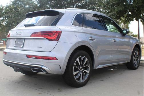 2023 Audi Q5 45 S line Premium Plus