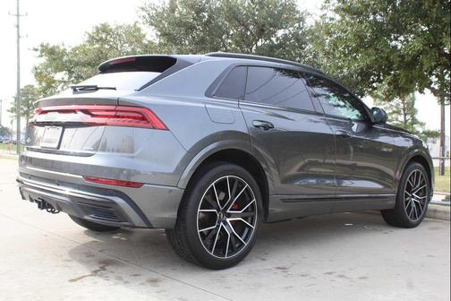 2020 Audi Q8 55 Premium Plus