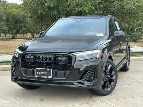 2026 Audi Q7 55 Premium Plus