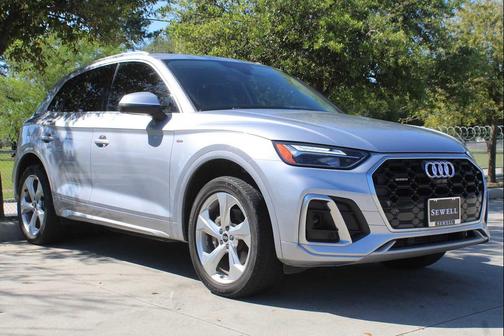 2023 Audi Q5 45 S line Premium Plus