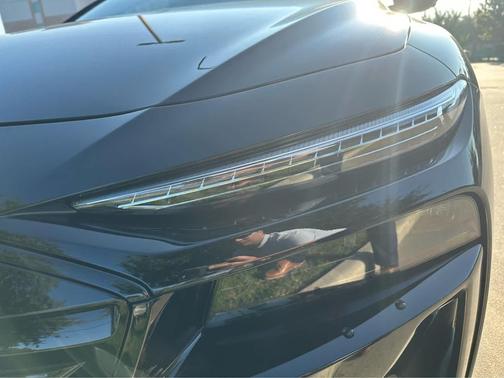 2025 Audi A6 e-tron Premium Plus