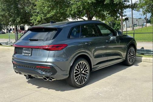 Daytona Gray Pearl 2026 Audi SQ5 3.0T Premium Plus