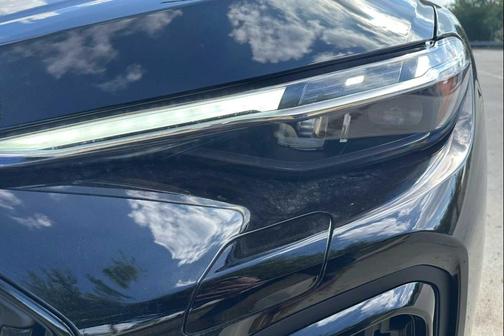 Mythos Black Metallic 2026 Audi Q5 2.0T Progressiv