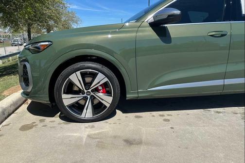 District Green Metallic 2026 Audi SQ5 3.0T Premium Plus