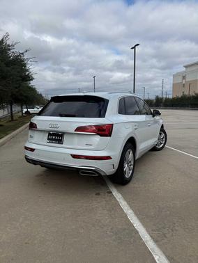 2023 Audi Q5 45 S line Premium