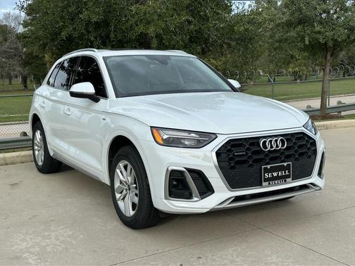 2023 Audi Q5 45 S line Premium