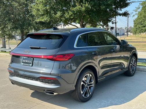 2025 Audi Q5 Prestige