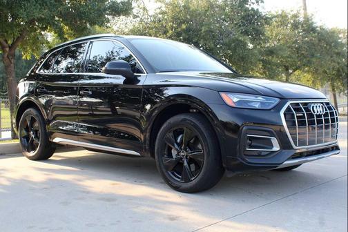 2023 Audi Q5 40 Premium