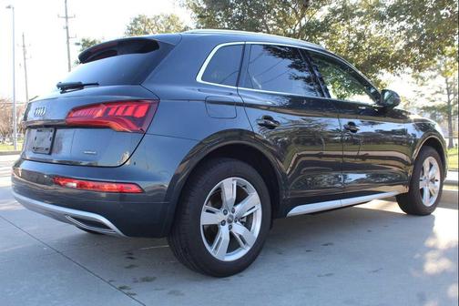 2019 Audi Q5 45 Premium