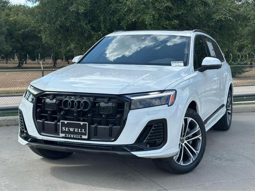 2026 Audi Q7 45 Premium