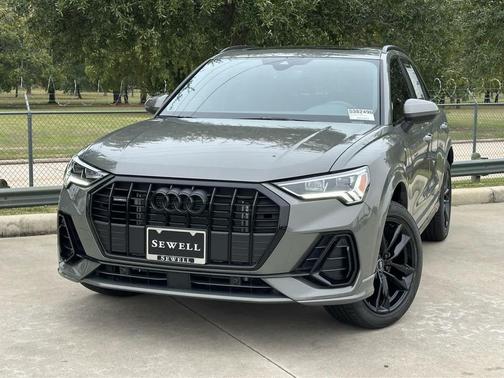 2025 Audi Q3 Premium 45 TFSI S line quattro Tiptronic