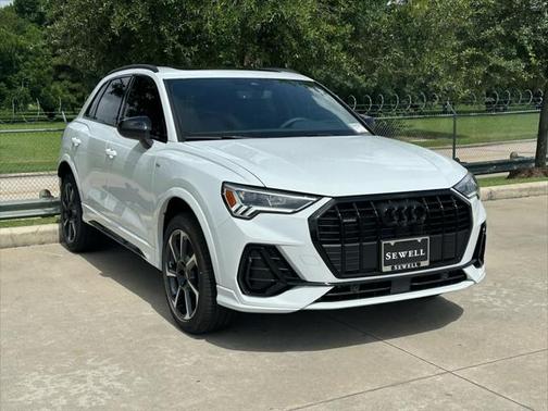 2025 Audi Q3 45 S line Premium Plus