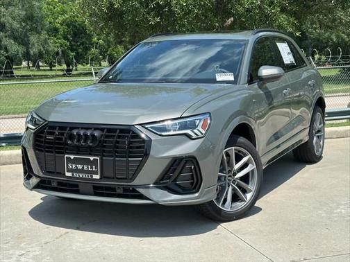 2025 Audi Q3 Premium 45 TFSI S line quattro Tiptronic