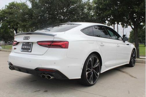 2022 Audi S5 3.0T Prestige