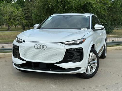 2025 Audi Q6 e-tron Premium Plus
