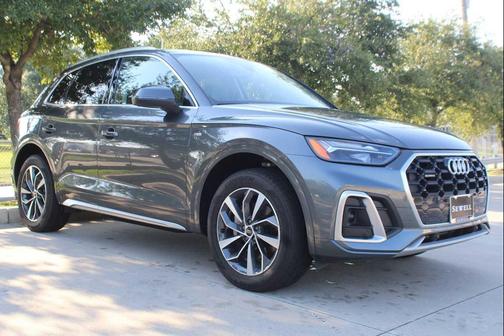 2023 Audi Q5 45 S line Premium