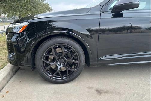 2026 Audi SQ7 4.0T Premium Plus