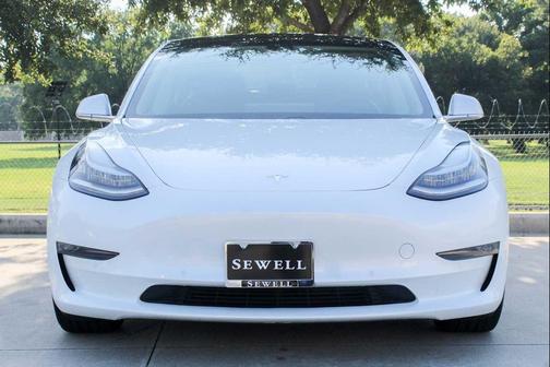 2019 Tesla Model 3 Long Range