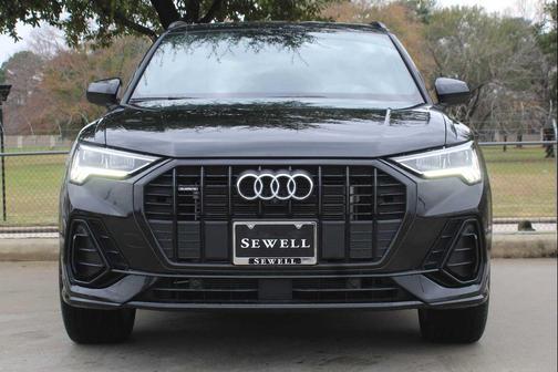 2024 Audi Q3 45 S line Premium Plus
