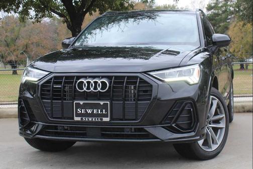 2024 Audi Q3 45 S line Premium Plus