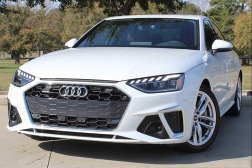 2023 Audi A4 45 S line Premium