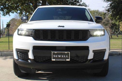 2022 Jeep Grand Cherokee L Altitude
