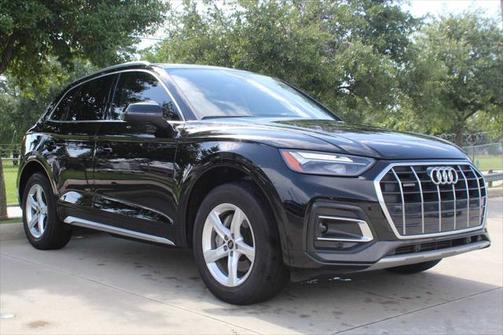2024 Audi Q5 40 Premium