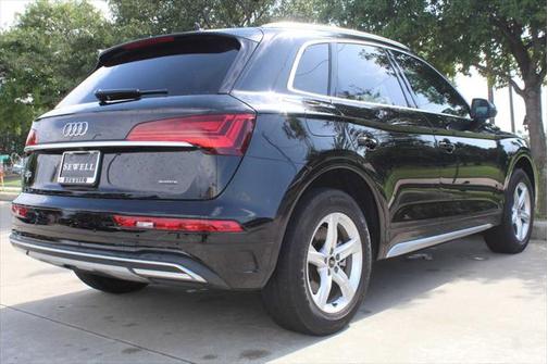2024 Audi Q5 40 Premium